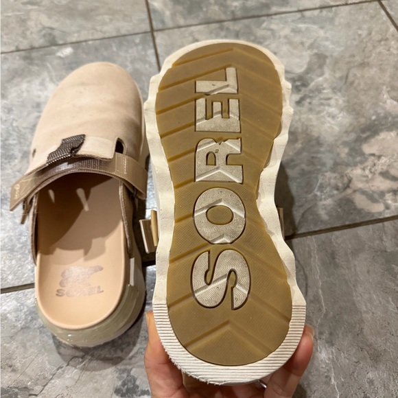 Sorel Beige Slip-On , Woman's Clogs SOREL Vibe Clog Size US 10 - Picture 5 of 6